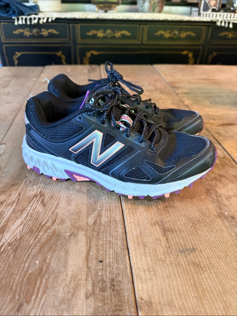 New Balance Kids Black and Lavender Trail Sneakers